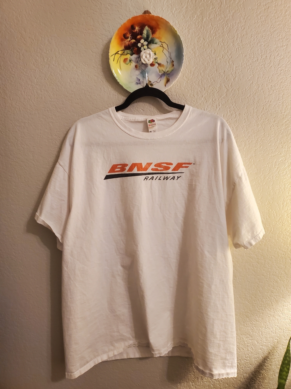 White Logo T-Shirt - Men
